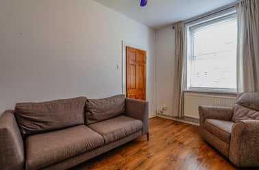 Llantrisant Street, Cathays, Cardiff - Image 3